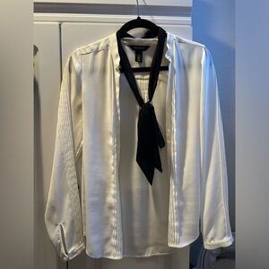 White House Black Market Blouse